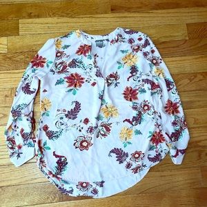 Pink vneck dress shirt